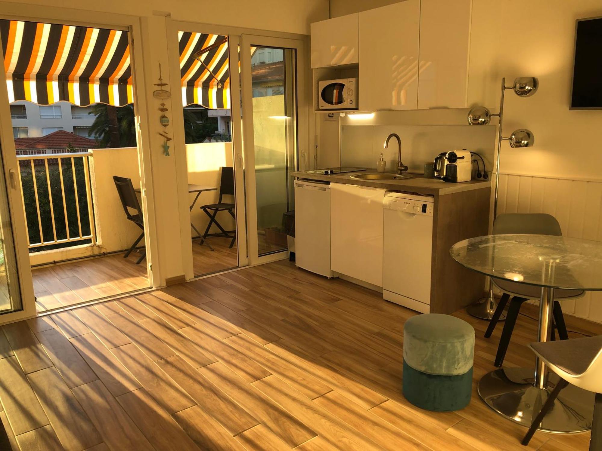 Croisette Martinez, Terrasse Apartment Cannes Exterior foto
